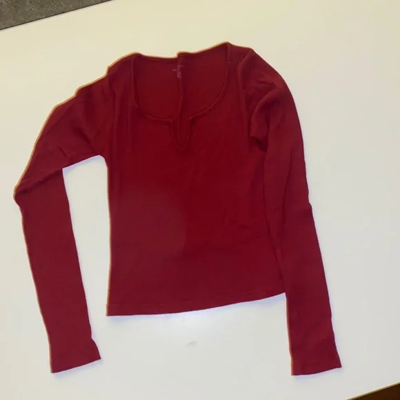 Brandy Melville Tops Brandy Melville Charlie Notched Long